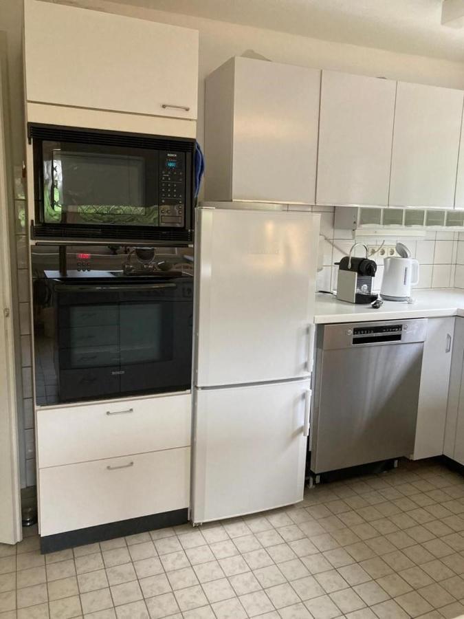 Schoenes Zimmer In Guter Lage In Aalen/Unterkochen Exterior foto