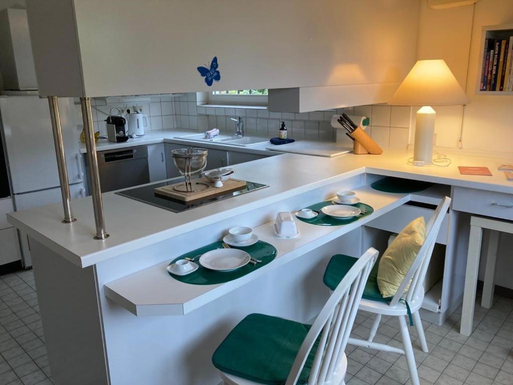 Schoenes Zimmer In Guter Lage In Aalen/Unterkochen Exterior foto