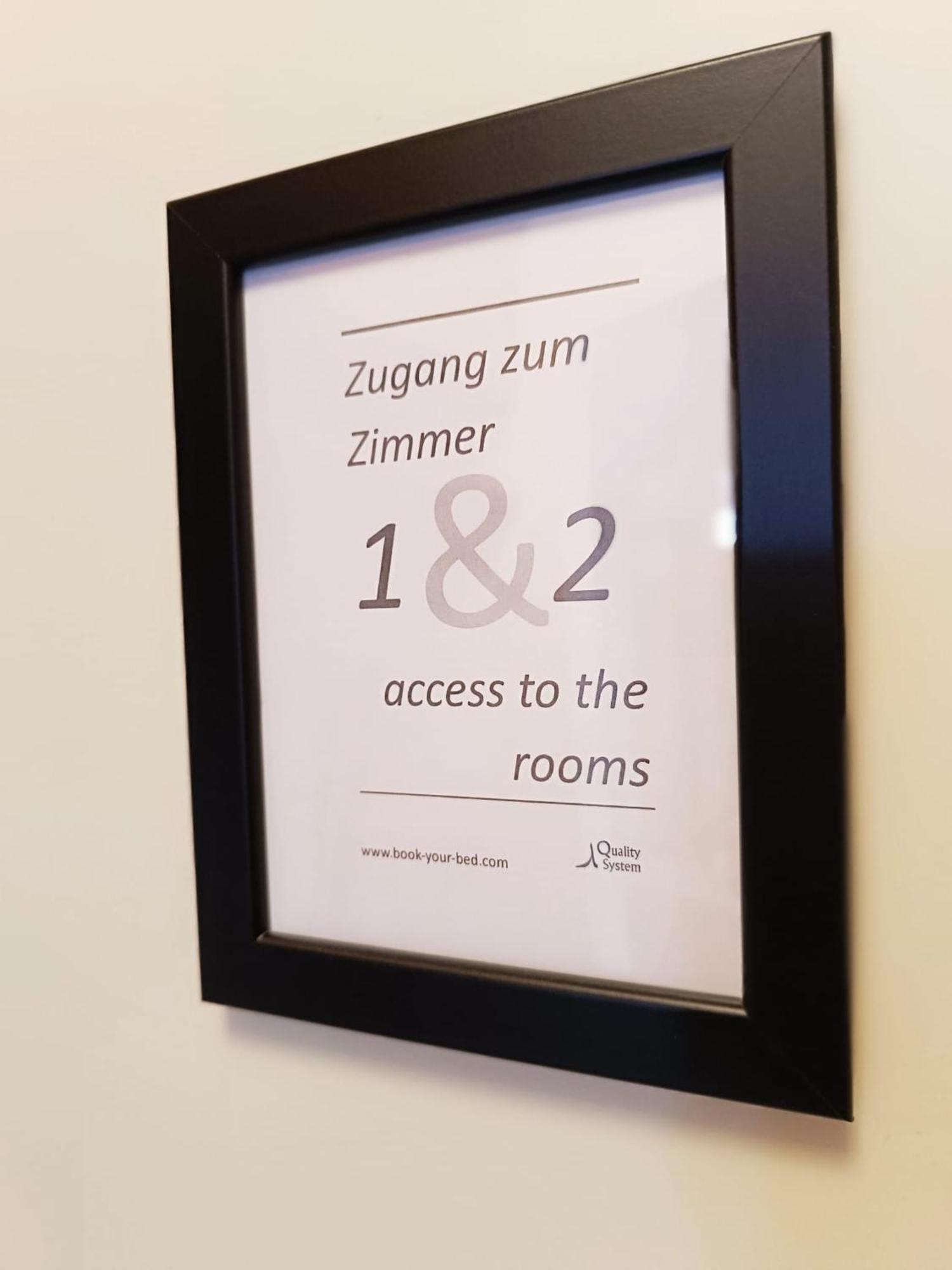 Schoenes Zimmer In Guter Lage In Aalen/Unterkochen Exterior foto